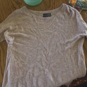 American eagle amazingly soft sweater